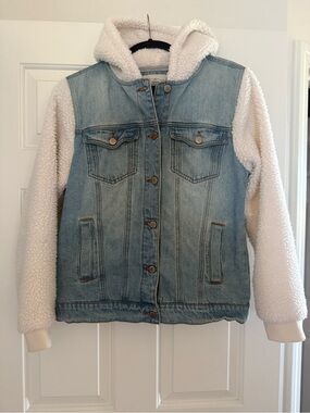 Women’s Denim Sherpa Hoodie Jacket - Light Blue and Cream